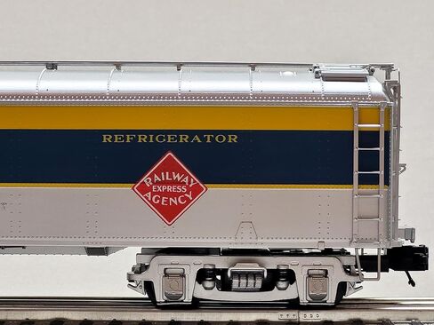 M.T.H. Electric Trains MTH Premier Delaware & Hudson R50B Express Reefer #15025 O Gauge 20-94755-15025 in Kuwait