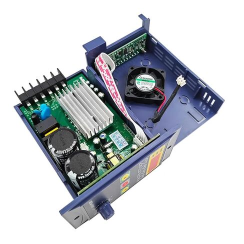 محول تردد صغير وبسيط 0.75 كيلو وات مدخل 220 فولت إلى ثلاث مراحل يدعم بروتوكول RS485 Modbus in Kuwait