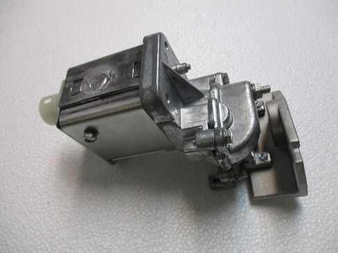 1963-64 Corvette head light motor, passengers side, new in Kuwait