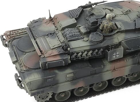 Tamiya 32607 1:48 KPz Leopard 2 A7V Model Building Kit, Plastic Kit, Hobby, Crafts, Tank Kit, Military, Tank 1:48, Stand Model Building in Kuwait
