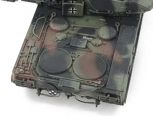 Tamiya 32607 1:48 KPz Leopard 2 A7V Model Building Kit, Plastic Kit, Hobby, Crafts, Tank Kit, Military, Tank 1:48, Stand Model Building in Kuwait