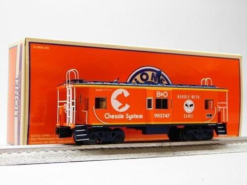 Lionel Chessie Bay Window Caboose #903747 O Gauge Train CAR 2526710 in Kuwait