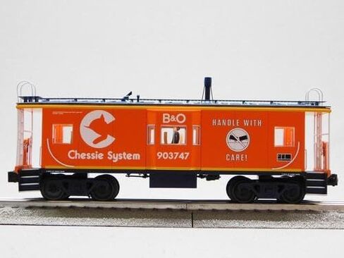 Lionel Chessie Bay Window Caboose #903747 O Gauge Train CAR 2526710 in Kuwait