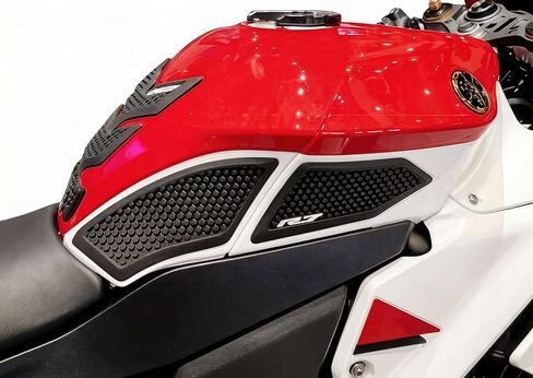 YZF R7 خزان منصات المضادة للأشعة فوق البنفسجية عدم الانزلاق الجانب ملصقات وسادة خزان الوقود لياماها YZF R7 2026 عالية القوة لاصق خزان الغاز حامي الركبة قبضة الشارات المطاط الأسود مجموعة 5 قطعة in Kuwait