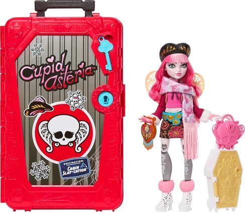 مجموعة دمية وإكسسوارات Monster High Skulltimate Secrets Cupid Asteria، الوجهة: Cabin Slay-Cation مع حقيبة وأكثر من 19 مفاجأة مثل الملابس in Kuwait