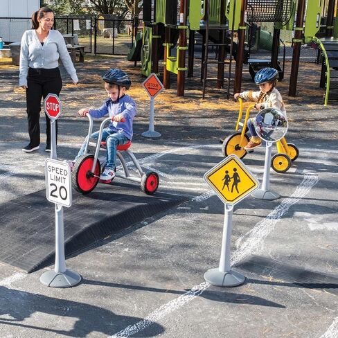 Kaplan Early Learning Jumbo Traffic Signs - Set of 5 in Kuwait