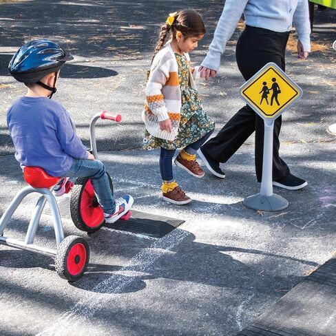 Kaplan Early Learning Jumbo Traffic Signs - Set of 5 in Kuwait