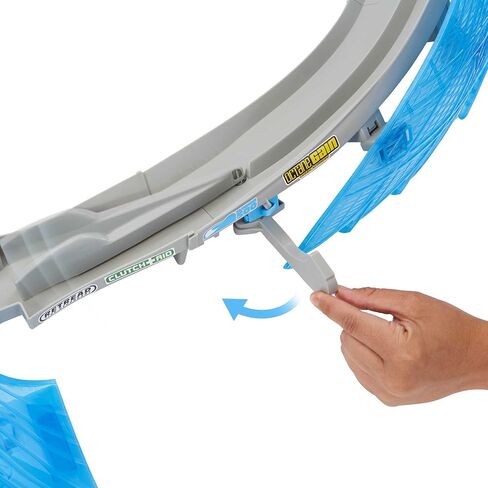 Mattel Disney Pixar Cars Ultimate Florida Speedway Track Set with Lightning McQueen Car and Motorized Booster, 5 Feet Long, Toy Gift for Kids in Kuwait