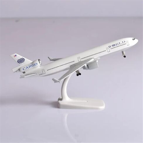 Simulation 1:400 USA Cargo MD-11 Airlines Metal Airplane Model for Home Office Decoration in Kuwait