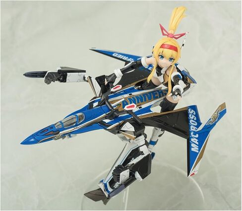 V.F.G. VF - 31J Siegfried Macross 35th Anniversary Macross Δ ACKS [MC - 02] in Kuwait