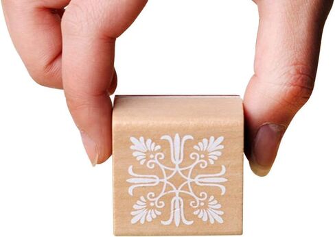 12 Piece Wooden Floral Pattern Stamp Set ，Rubber Stamps Round and Square Decorative Wooden Stamps Set for DIY Crafts, Card Making and Scrapbooking in Kuwait