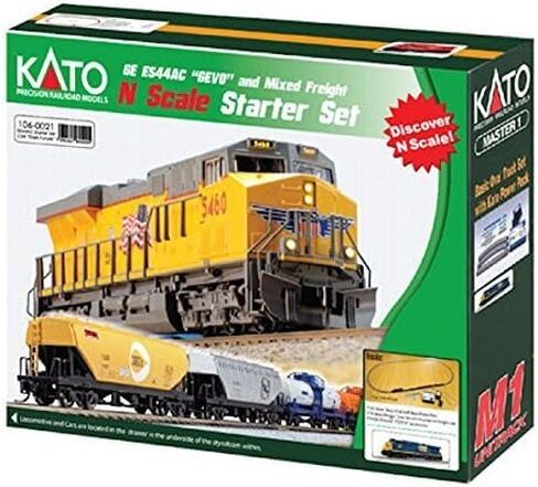 Kato 106-0021 N ES44AC Freight Train Set, CSX/Dark Future in Kuwait