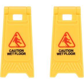 Miniature Warning Sign, Caution Wet Floor Signs, Plastic Street Scene Model Mini Floor Caution Sign, Perfect for Dollhouse Decor Role Play Construction Toy (Yellow, 2 Pcs) in Kuwait