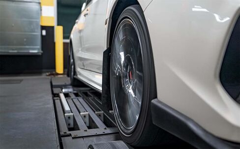 Magnaflow 15815 نظام عادم مزدوج من الفولاذ المقاوم للصدأ مقاس 2.5 بوصة in Kuwait