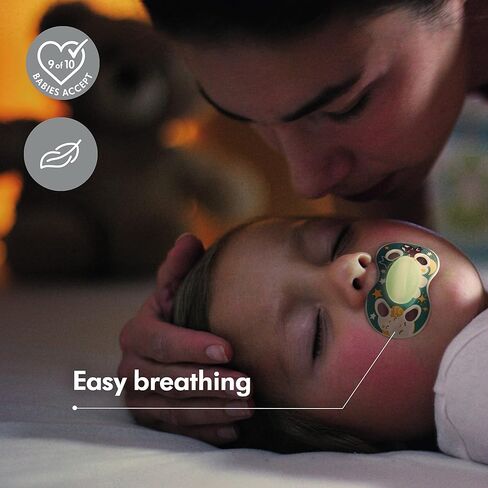 لهاية ميديلا للأطفال | الليل - يتوهج في الظلام | 18+ شهرًا | عبوة من قطعتين | خفيف الوزن | خالية من مادة BPA | البوم والقمر مع النجوم in Kuwait