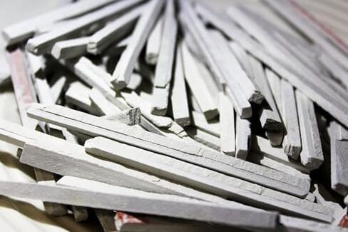 Journal -G White Indian Slate Clay Pencils - Edible Earthy To Eat slate Pica Rocks - Bulk, Comestible para comer New in Kuwait