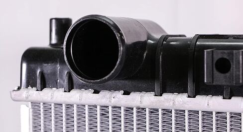 New Replacement Radiator For Ford F250 F350 Super Duty 6.8L 7.3L 4C3Z8005EB in Kuwait