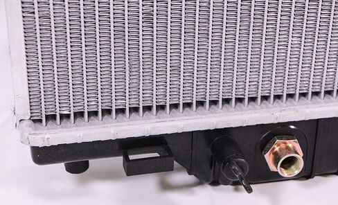 New Replacement Radiator For Ford F250 F350 Super Duty 6.8L 7.3L 4C3Z8005EB in Kuwait