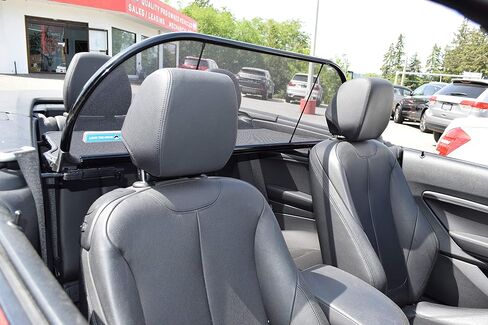 تناسب عاكسات الرياح Love The Drive سيارات BMW الفئة الثانية المكشوفة من عام 2015 حتى عام 2020، كما تُعرف عاكسات الرياح Love The Drive&Trade أيضًا باسم حاجز الرياح ومانع الرياح وجهاز تشويش الرياح in Kuwait