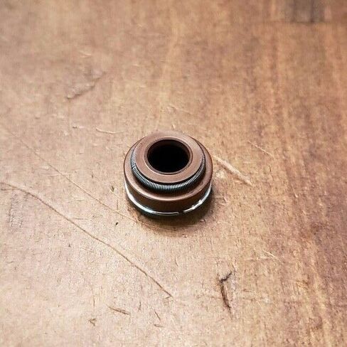 Replacement for HONDA NEW Genuine Valve Stem Seal GX240 GX270 GX340 EG3500 12209-ZE8-003 OEM in Kuwait
