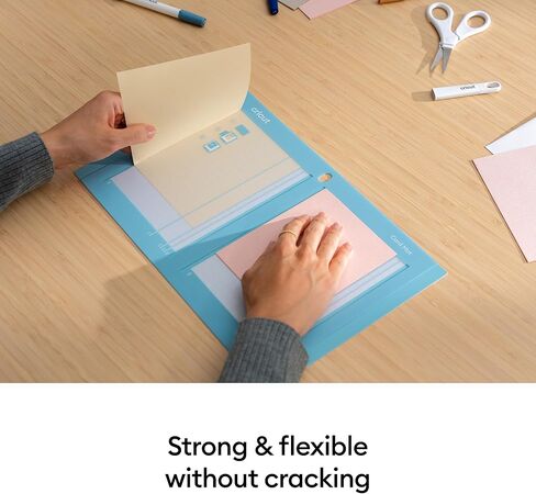 Cricut 2 Card Mat (3 ct), 13 in x 8.6 in (33 cm x 21.9 cm) - Mat for Custom Birthday Cards, Thank You Cards, & More - Reusable - Works with Cricut Explore 5 Machine in Kuwait