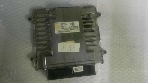 وحدة التحكم في المحرك ECM 2.4L FWD تناسب 16-18 سورينتو 39100-2GGF1 391002GGF1 in Kuwait