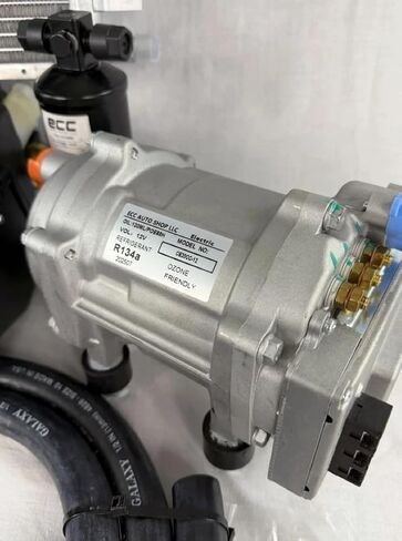A/C KIT ELECTRIC 12 VOLTS HEAT & COOL 404 WITH 2 AUXILIARY DEFROSTER VENT in Kuwait