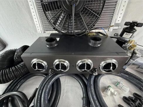 A/C KIT ELECTRIC 12 VOLTS HEAT & COOL 404 WITH 2 AUXILIARY DEFROSTER VENT in Kuwait