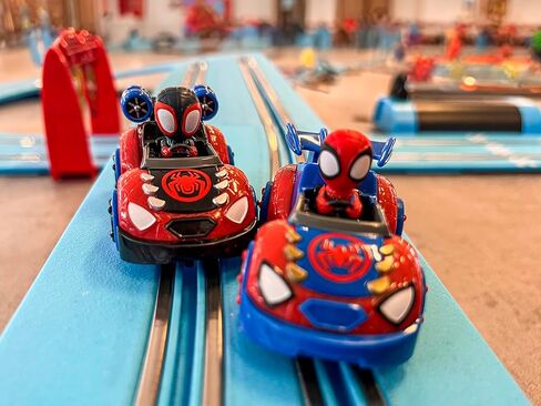 Carrera First Spidey - It's Spidey Time Slot Car Race Track - Includes 2 Cars: Spidey and Spin - Battery-Powered Beginner Toy Racing Set for Kids Ages 3 Years and Up in Kuwait