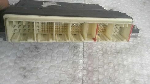 Engine ECM Control Module AT Fits 2012 12 Compatible with Toyota Tacoma 89661-04E00 8966104E00 in Kuwait