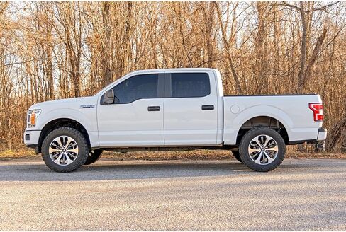 بطانات العجلات الخلفية للبلد الخشن لسيارة Ford F-150 (2015-2020) - بطانات حاجز خلفي شديدة التحمل للحماية من الطين والحطام، صنع في الولايات المتحدة الأمريكية in Kuwait