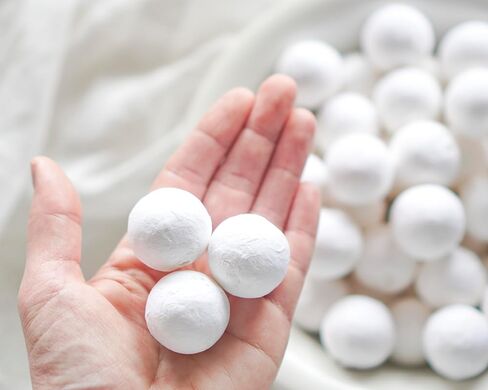 Spun Cotton Balls for Crafts: 30mm Paper Ball Forms, 50 Pcs. in Kuwait