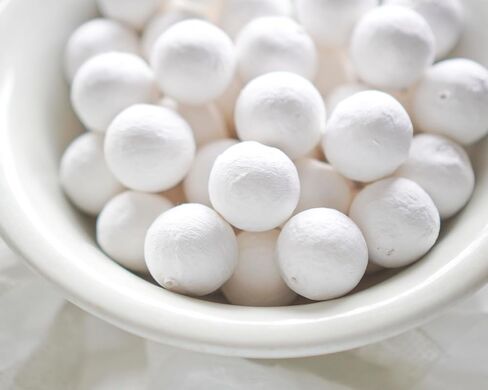 Spun Cotton Balls for Crafts: 30mm Paper Ball Forms, 50 Pcs. in Kuwait