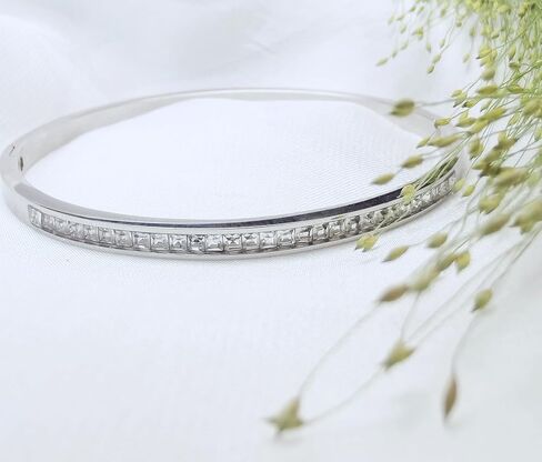 Sterling Silver Bracelet Bangle Stainless Steel Adorned with Diamonds for Womens and Girls in Saudi Arabia