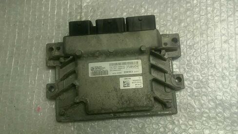 Engine ECM Control Module Fits 13 C-MAX DM5A12A650DD DM5A-12A650-DD in Kuwait