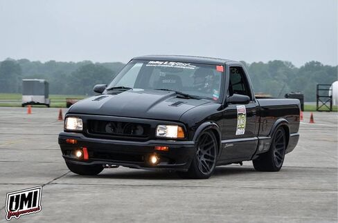 مجموعة التعامل مع UMI Performance 383001-R Corner Max لعام 1982-2003 متوافقة مع GM S10/S15 [أحمر] in Kuwait