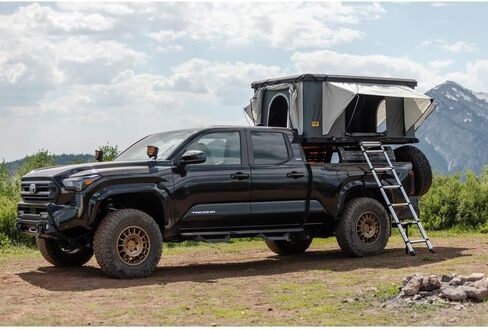 Smittybilt Aluminum POP-UP ROOF TOP Tent RTT - SB2986 in Kuwait