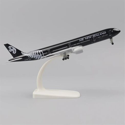 نموذج طائرة معدنية مصغرة مقياس 20cm1: 400 نيوزيلندا Boeing777 محاكاة الطيران الصبي هدية لعبة طائرة لعبة أطقم in Kuwait