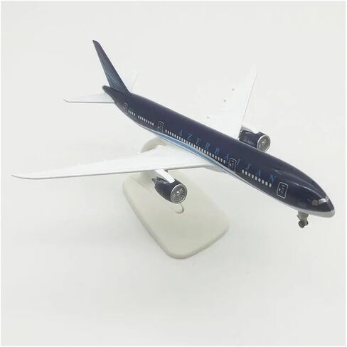 Miniature Scale 1:350 Azerbaijan B787 Aircraft Model, Metal Simulation Airliner Flying Toy Game Kits in Kuwait
