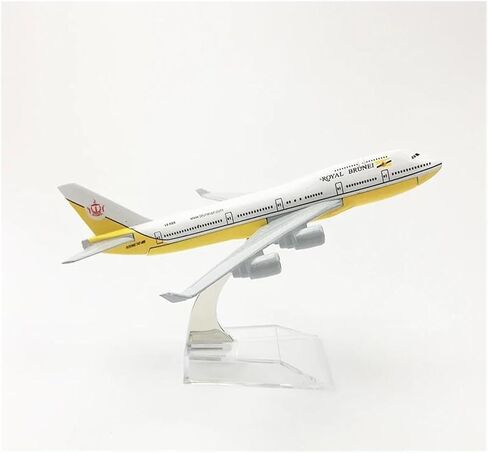 Miniature Scale 1 400 Brunei Airlines Boeing 747 Aircraft Model Metal Simulation Airliner Alloy Static Flying Toy Game Kits in Kuwait