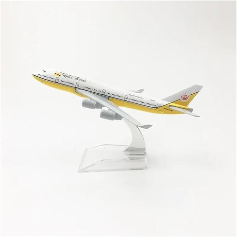 Miniature Scale 1 400 Brunei Airlines Boeing 747 Aircraft Model Metal Simulation Airliner Alloy Static Flying Toy Game Kits in Kuwait