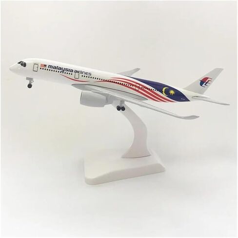 مقياس مصغر 1:350 نموذج طائرة A350 الماليزية، مجموعة ألعاب طائرة محاكاة معدنية in Kuwait
