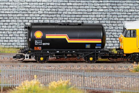 Hornby TT TT6035 TTA Tanker triple pack Shell, Black in Kuwait