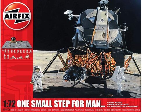 مجموعة هدايا ديوراما الفضاء بمقياس 1:72 من Airfix One Small Step للهبوط على القمر للرجال A50106 in Kuwait