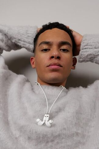 Tapper Lamb Leather Strap for AirPods & AirPods Pro in Saudi Arabia