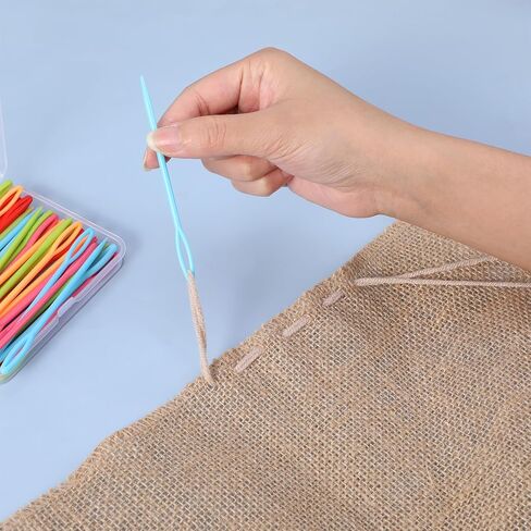 100 Pcs Plastic Needles 2.7inch/7cm Large Sewing Eye Yarn Needles with Box Crochet Needle for Yarn and Craft DIY Sewing Handmade Crafts in Kuwait