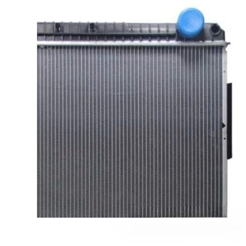 3A0580800003 Aluminum Radiator Fits for Freightliner Cascadia Century Columbia (2005-2016) M2 112 (2012-2014) in Kuwait