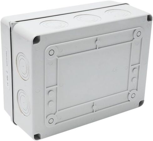 وحدة استهلاكية ذات 4 اتجاهات مع RCD و4 MCB، صندوق مصهر مقاوم للماء IP66 لعربة سقيفة المرآب للقافلة، لوحة قاطع دائرة 63 أمبير 30 مللي أمبير in Kuwait