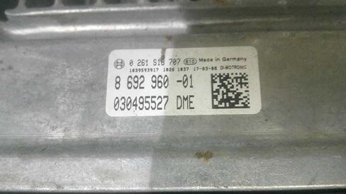 وحدة التحكم في المحرك ECM تناسب 16-18 متوافقة مع BMW 540i 640i X3 740i 8 692 960 8692960 in Kuwait