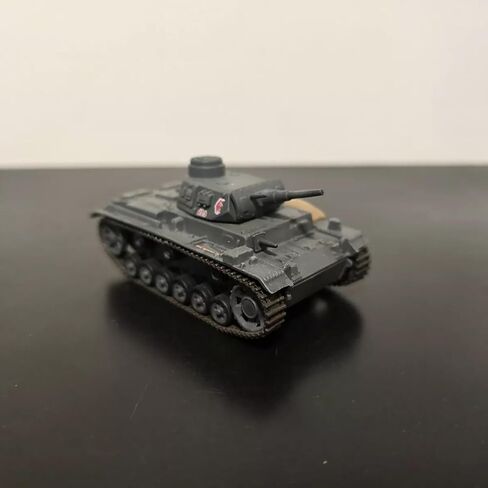 مجموعة نماذج دبابة طراز Diecast 1/72 من الحرب العالمية الثانية للجيش الألماني Sd.Kfz.141 Panzer III G in Kuwait